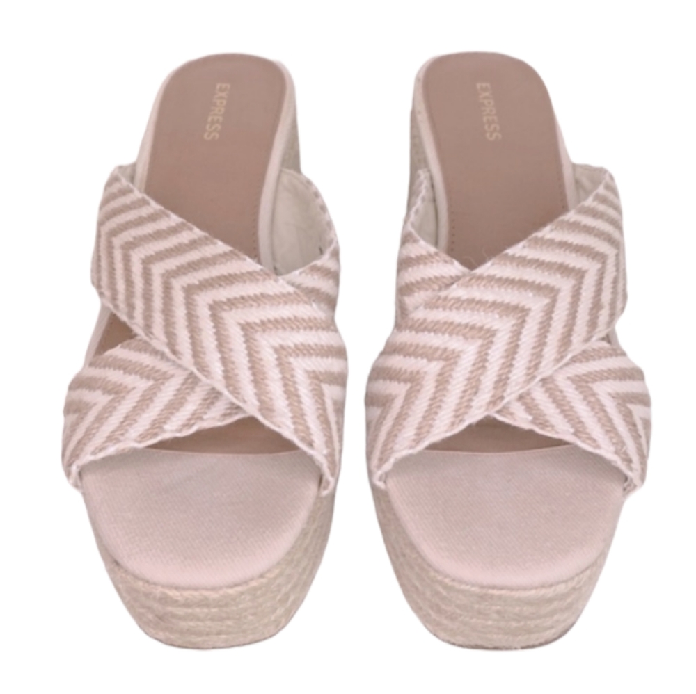 NWOT | Express Perfect Spring + Summer 3” Wedge - Picture 2 of 8